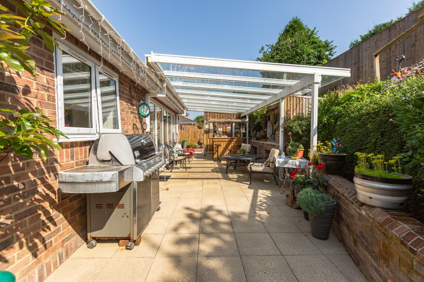 Moorland Avenue, Newton, Mumbles, SA3 4UA